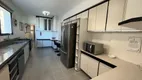 Foto 29 de Apartamento com 3 Quartos à venda, 230m² em Pitangueiras, Guarujá