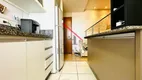 Foto 9 de Apartamento com 3 Quartos à venda, 58m² em Champagnat, Londrina