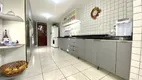Foto 4 de Apartamento com 4 Quartos à venda, 190m² em Cabo Branco, João Pessoa