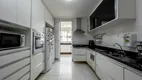 Foto 22 de Apartamento com 3 Quartos à venda, 136m² em Jardins, São Paulo