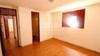 Foto 5 de Casa com 3 Quartos para alugar, 300m² em Candelária, Natal
