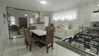 Foto 12 de Casa com 2 Quartos à venda, 174m² em Indaiá, Caraguatatuba