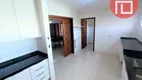 Foto 11 de Casa de Condomínio com 3 Quartos para venda ou aluguel, 420m² em Condominio Jardim das Palmeiras, Bragança Paulista