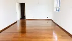 Foto 4 de Apartamento com 3 Quartos à venda, 180m² em Cambuí, Campinas