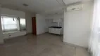 Foto 3 de Apartamento com 2 Quartos à venda, 70m² em Praia do Canto, Vitória