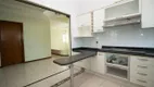 Foto 33 de Casa de Condomínio com 6 Quartos à venda, 293m² em Loteamento Portal do Sol II, Goiânia