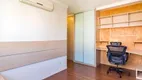 Foto 6 de Apartamento com 2 Quartos à venda, 88m² em Moinhos de Vento, Porto Alegre