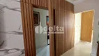 Foto 26 de Casa com 4 Quartos à venda, 310m² em Jardim das Palmeiras, Uberlândia