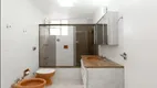 Foto 14 de Apartamento com 3 Quartos para alugar, 238m² em Higienópolis, São Paulo