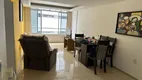 Foto 2 de Apartamento com 2 Quartos à venda, 82m² em Derby, Recife