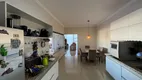 Foto 5 de Casa de Condomínio com 4 Quartos à venda, 326m² em Loteamento Portal do Sol I, Goiânia