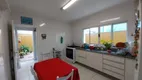 Foto 11 de Casa com 3 Quartos para alugar, 140m² em Granja Viana, Cotia