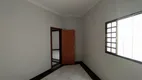 Foto 11 de Casa com 3 Quartos à venda, 173m² em Jardim Patrícia, Uberlândia