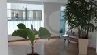 Foto 3 de Apartamento com 3 Quartos à venda, 140m² em Higienópolis, São Paulo