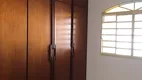 Foto 12 de Casa com 3 Quartos para alugar, 100m² em Santa Mônica, Uberlândia