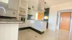 Foto 13 de Apartamento com 4 Quartos à venda, 200m² em Santa Cecília, São Paulo