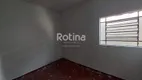 Foto 3 de Casa com 3 Quartos para alugar, 90m² em Custódio Pereira, Uberlândia