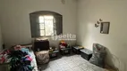 Foto 4 de Casa com 3 Quartos à venda, 199m² em Presidente Roosevelt, Uberlândia