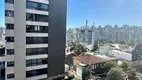 Foto 2 de Apartamento com 2 Quartos à venda, 90m² em Petrópolis, Porto Alegre