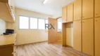 Foto 21 de Apartamento com 4 Quartos para alugar, 277m² em Higienópolis, São Paulo