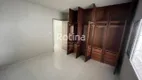 Foto 13 de Imóvel Comercial com 3 Quartos para alugar, 300m² em Brasil, Uberlândia