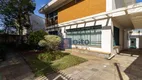 Foto 2 de Casa com 4 Quartos à venda, 300m² em Pacaembu, São Paulo