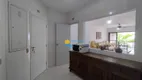 Foto 22 de Apartamento com 3 Quartos à venda, 110m² em Pitangueiras, Guarujá