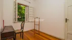 Foto 26 de Casa com 4 Quartos à venda, 125m² em Rio Branco, Porto Alegre