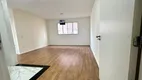 Foto 3 de Apartamento com 2 Quartos à venda, 48m² em Jaragua, São Paulo