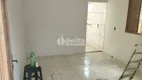 Foto 7 de Casa com 2 Quartos à venda, 60m² em Jardim Inconfidência, Uberlândia