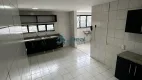 Foto 5 de Apartamento com 4 Quartos para alugar, 204m² em Guararapes, Fortaleza