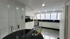 Foto 24 de Apartamento com 3 Quartos à venda, 185m² em Santa Lúcia, Belo Horizonte