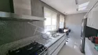 Foto 17 de Apartamento com 4 Quartos à venda, 160m² em Cambuí, Campinas