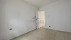 Foto 2 de Casa com 2 Quartos à venda, 57m² em Vila Aprazivel, Jacareí