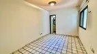 Foto 15 de Apartamento com 4 Quartos à venda, 258m² em Santana, Recife