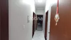 Foto 6 de Casa com 3 Quartos à venda, 182m² em Cidade Jardim, Uberlândia