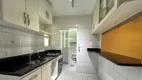 Foto 8 de Apartamento com 3 Quartos para alugar, 90m² em Taquaral, Campinas