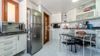 Foto 16 de Casa com 4 Quartos à venda, 303m² em Jardim Lindóia, Porto Alegre