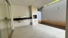 Foto 2 de Sobrado com 3 Quartos à venda, 140m² em Jardim Santo Antônio, Goiânia