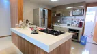 Foto 9 de Apartamento com 3 Quartos à venda, 130m² em Ponta Verde, Maceió