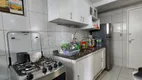 Foto 15 de Apartamento com 3 Quartos à venda, 71m² em Várzea, Recife