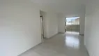 Foto 3 de Apartamento com 2 Quartos para alugar, 50m² em Iririú, Joinville