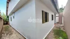 Foto 22 de Casa com 3 Quartos para alugar, 110m² em Santa Mônica, Uberlândia