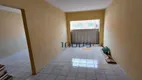 Foto 2 de Casa com 4 Quartos à venda, 200m² em Maraponga, Fortaleza
