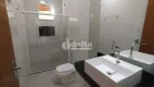 Foto 18 de Casa com 2 Quartos para alugar, 150m² em Jardim Europa, Uberlândia