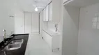 Foto 20 de Apartamento com 3 Quartos à venda, 150m² em Marapé, Santos