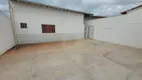 Foto 19 de Casa com 3 Quartos para alugar, 142m² em Santa Mônica, Uberlândia