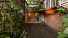 Foto 4 de Casa com 3 Quartos à venda, 372m² em Conjunto Residencial Novo Pacaembu, São Paulo