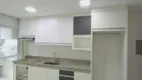 Foto 2 de Apartamento com 2 Quartos para alugar, 70m² em Zona 7, Maringá