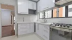 Foto 17 de Apartamento com 2 Quartos à venda, 97m² em Moema, São Paulo